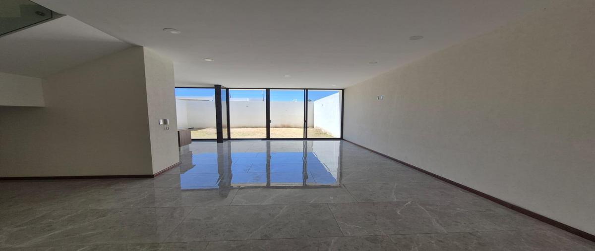 Foto de casa en venta en  , campo azul residencial, san luis potosí, san luis potosí, 28055713 No. 03