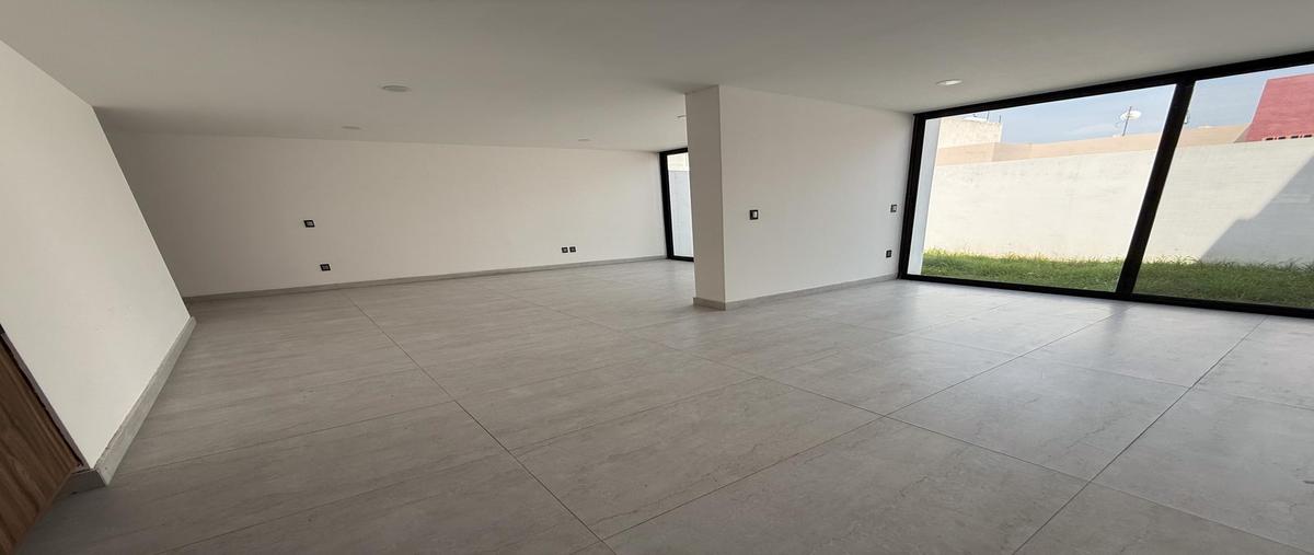 Foto de casa en venta en  , campo azul residencial, san luis potosí, san luis potosí, 0 No. 03