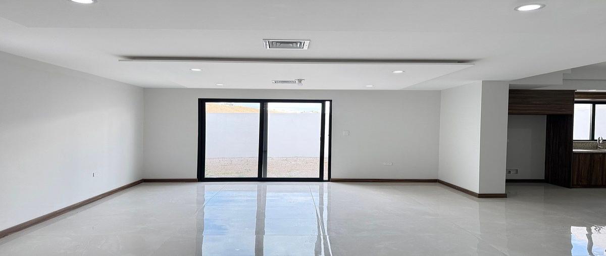 Foto de casa en venta en canaima , bosques del valle, chihuahua, chihuahua, 31054935 No. 03