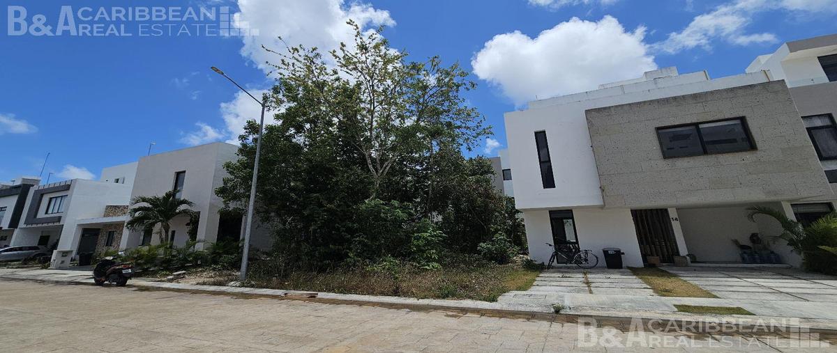 Foto de terreno habitacional en , cancún (internacional de cancún), benito juárez, quintana roo, 0 foto 01 Foto de terreno habitacional en venta en , cancún (internacional de cancún), benito juárez, quintana roo, 0 No. 01