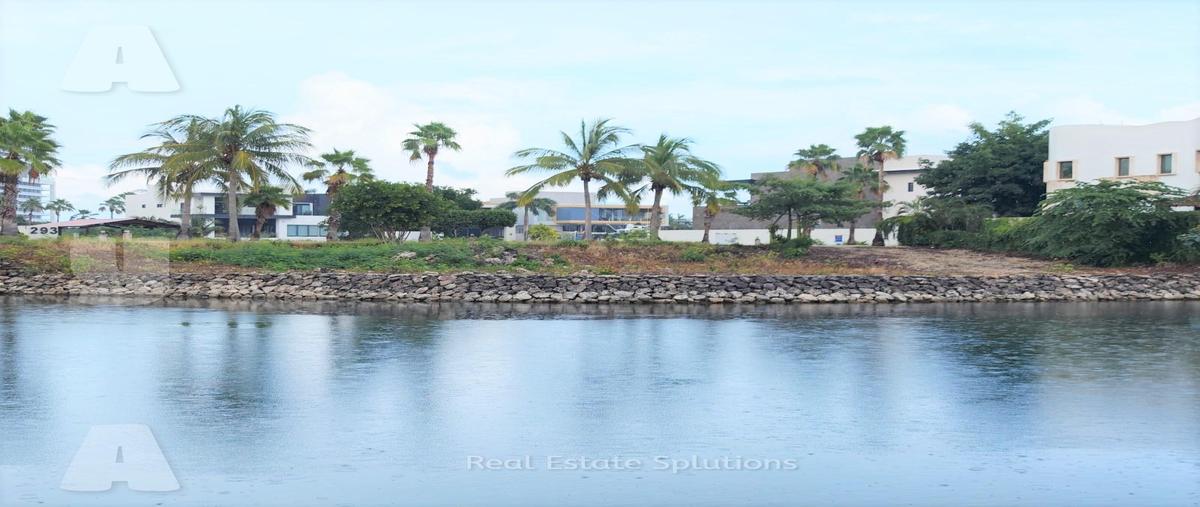 Foto de terreno habitacional en venta en  , cancún (internacional de cancún), benito juárez, quintana roo, 0 No. 05