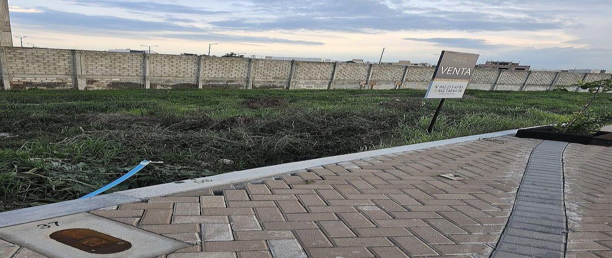 Foto de terreno habitacional en venta en carlota fraccionamiento sicilia 37 , carlota hacienda vanegas, corregidora, querétaro, 31070658 No. 04