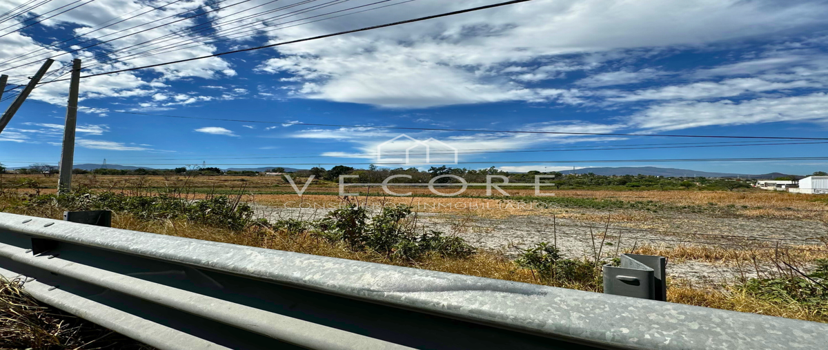 Foto de terreno habitacional en carretera a chapala kilometro 18 , jardines del capulín, tlajomulco de zúñiga, jalisco, 27883835 foto 05 Foto de terreno habitacional en venta en carretera a chapala kilometro 18 , jardines del capulín, tlajomulco de zúñiga, jalisco, 27883835 No. 05