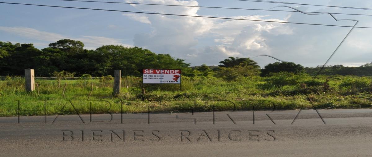 Foto de terreno comercial en venta en carretera a cobos, parque industrial (frente a exx , cobos, tuxpan, veracruz de ignacio de la llave, 0 No. 01
