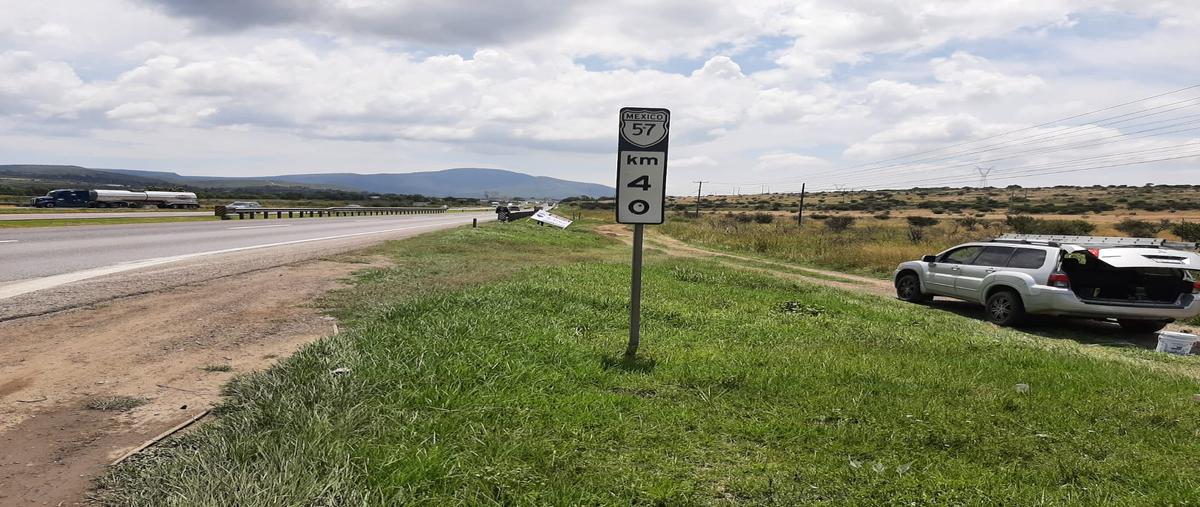 Foto de terreno comercial en carretera federal 57 , ojo de agua del refugio, san josé iturbide, guanajuato, 0 foto 02 Foto de terreno comercial en renta en carretera federal 57 , ojo de agua del refugio, san josé iturbide, guanajuato, 0 No. 02