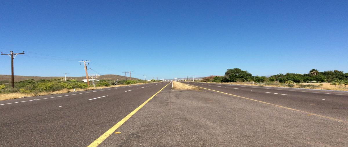 Foto de terreno industrial en venta en carretera transpeninsular licenciado benito juárez garcía, kilometro 46+, tramo la paz-todos santos. , pueblo nuevo, la paz, baja california sur, 17786639 No. 03