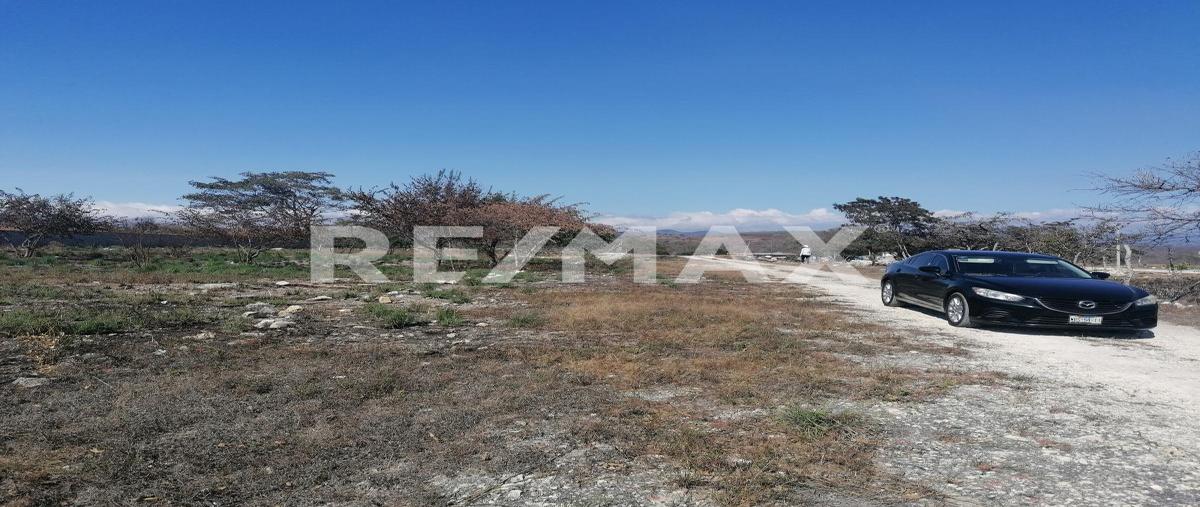 Foto de terreno habitacional en carretera tuxtla-raymundo enrique , club de golf campestre, tuxtla gutiérrez, chiapas, 28176372 foto 04 Foto de terreno habitacional en venta en carretera tuxtla-raymundo enrique , club de golf campestre, tuxtla gutiérrez, chiapas, 28176372 No. 04