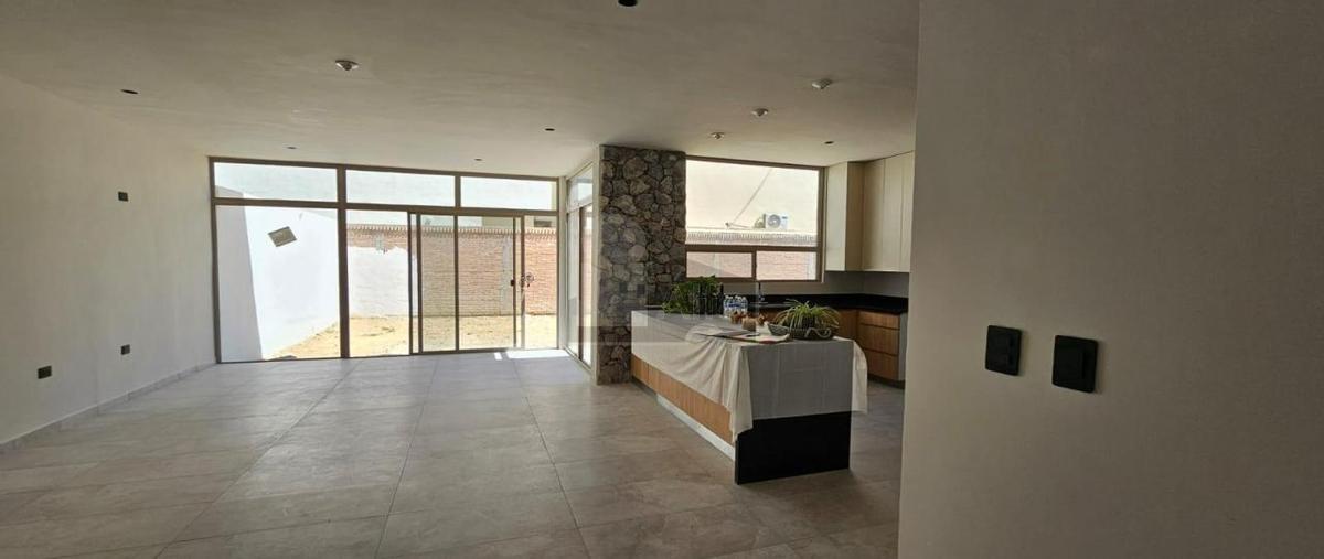 Foto de casa en casa de piedra 10, la palmilla, saltillo, coahuila de zaragoza, 28917675 foto 03 Foto de casa en venta en casa de piedra 10, la palmilla, saltillo, coahuila de zaragoza, 28917675 No. 03