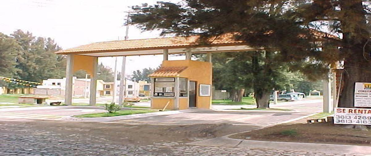 Foto de casa en cedro oriente , tres pinos, san pedro tlaquepaque, jalisco, 29089845 foto 02 Foto de casa en renta en cedro oriente , tres pinos, san pedro tlaquepaque, jalisco, 29089845 No. 02