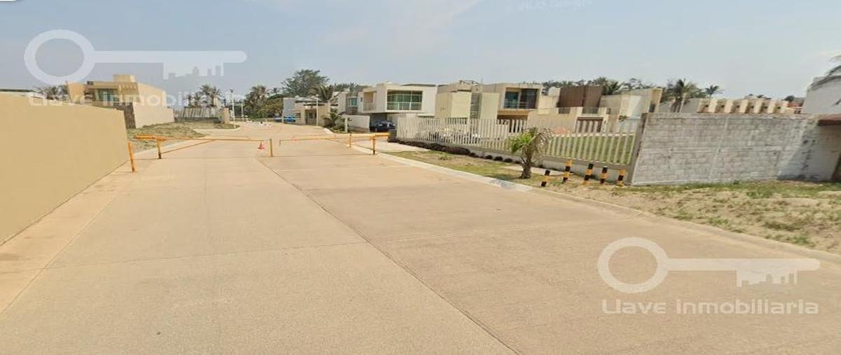 Foto de terreno habitacional en venta en  , celanese, coatzacoalcos, veracruz de ignacio de la llave, 0 No. 01