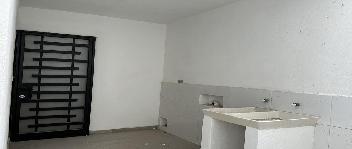 Foto de casa en venta en  , centro metropolitano, saltillo, coahuila de zaragoza, 0 No. 04