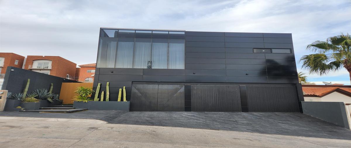 Foto de casa en , cerrada de cumbres, chihuahua, chihuahua, 29109830 foto 01 Foto de casa en venta en , cerrada de cumbres, chihuahua, chihuahua, 29109830 No. 01