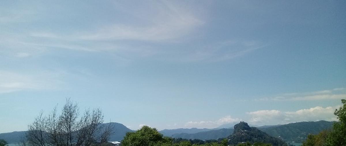 Foto de casa en venta en cerrada del depósito , valle de bravo, valle de bravo, méxico, 13522395 No. 02