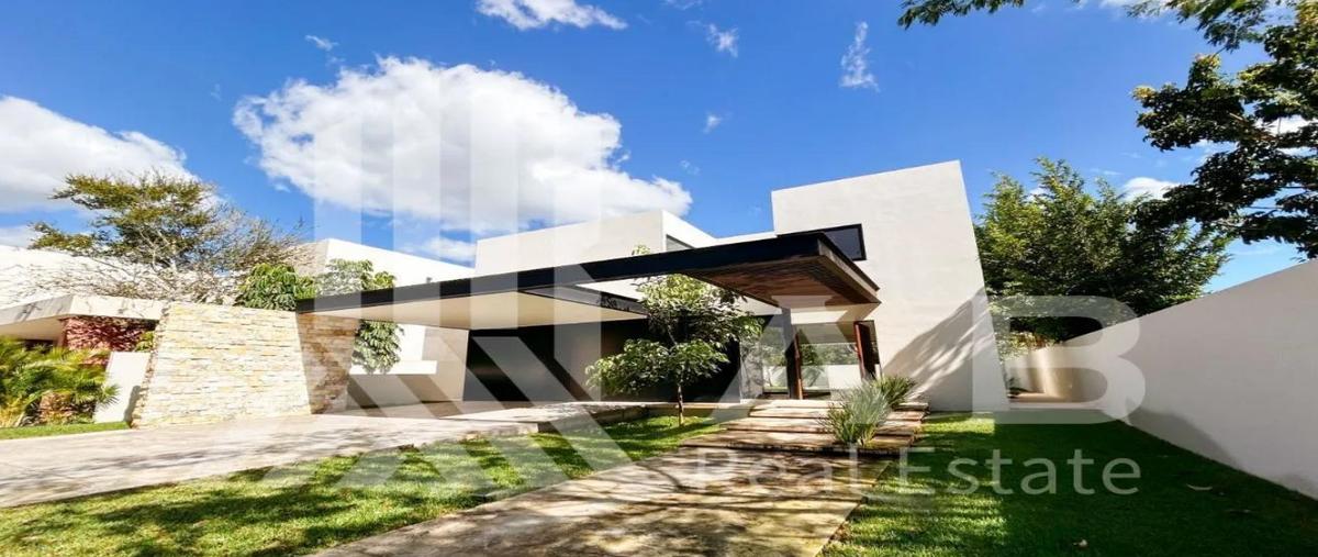Se renta casa en , Colonia Chablekal, C.P. 97302