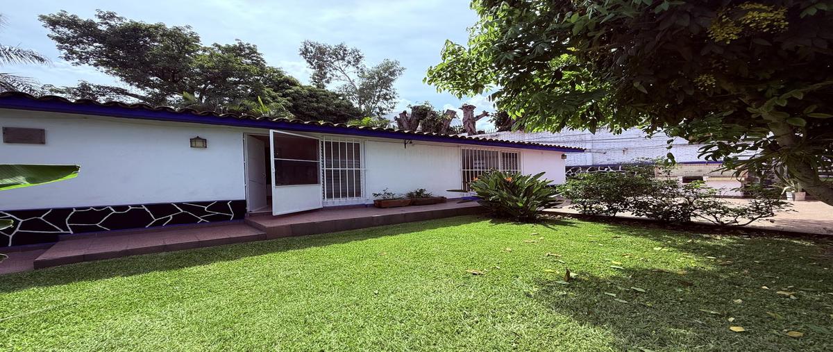 Foto de casa en venta en  , chapultepec, cuernavaca, morelos, 0 No. 02