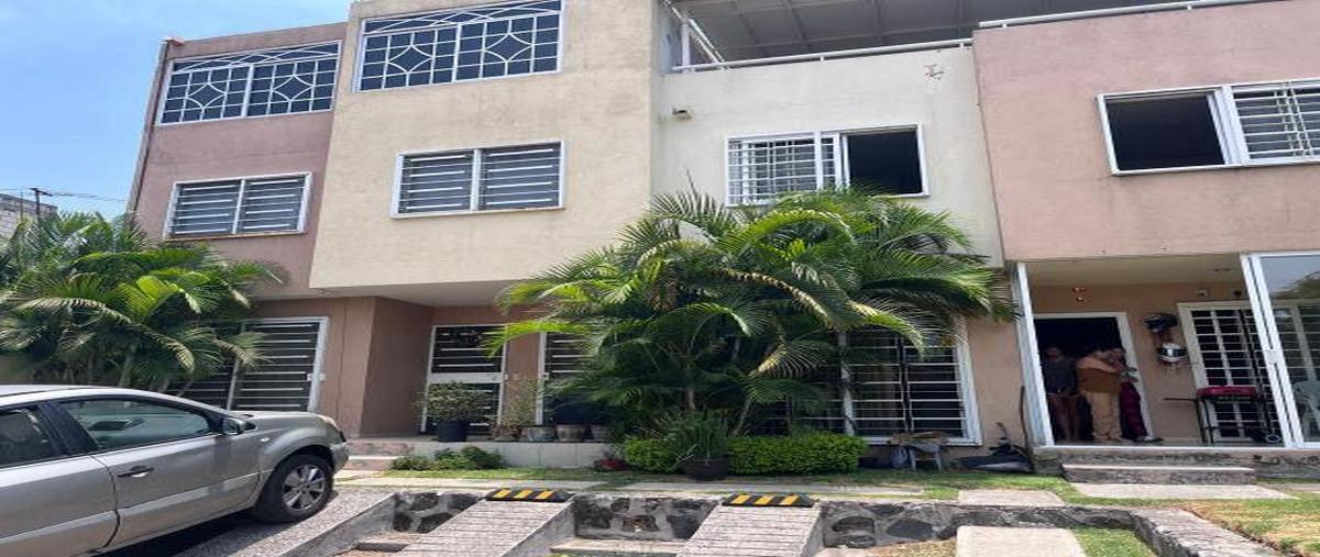 Foto de casa en venta en  , chapultepec, cuernavaca, morelos, 0 No. 01