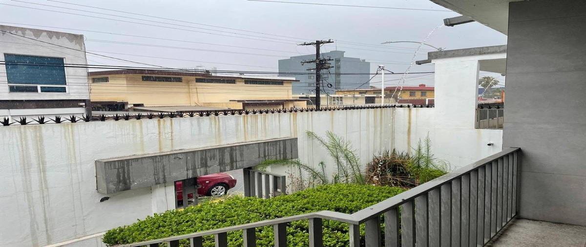 Foto de casa en venta en  , chepevera, monterrey, nuevo león, 31081669 No. 02