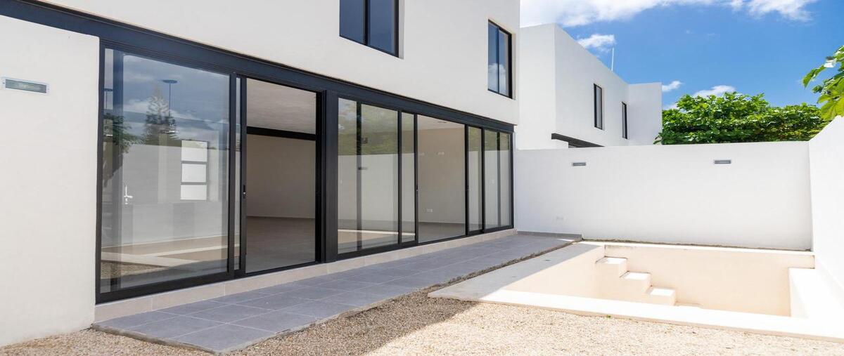 Foto de casa en venta en  , chichi suárez, mérida, yucatán, 0 No. 05