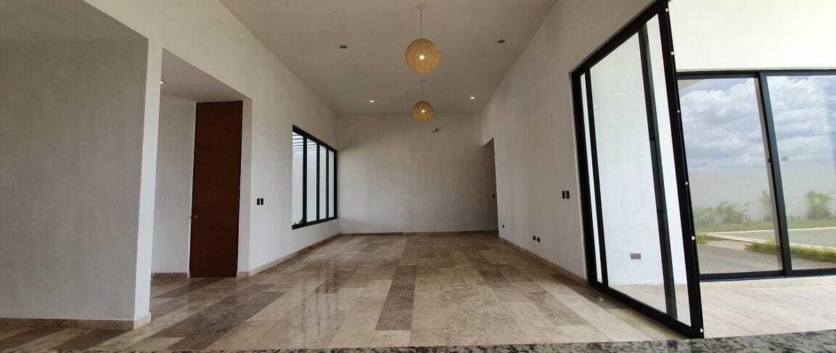 Foto de casa en venta en  , chichi suárez, mérida, yucatán, 30710590 No. 04