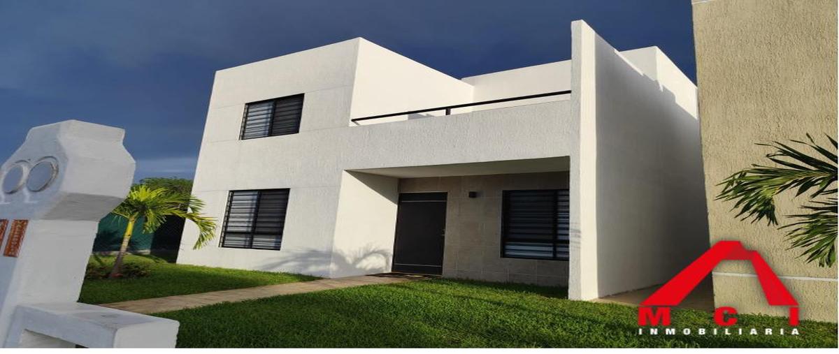 Foto de casa en venta en  , chichi suárez, mérida, yucatán, 0 No. 03