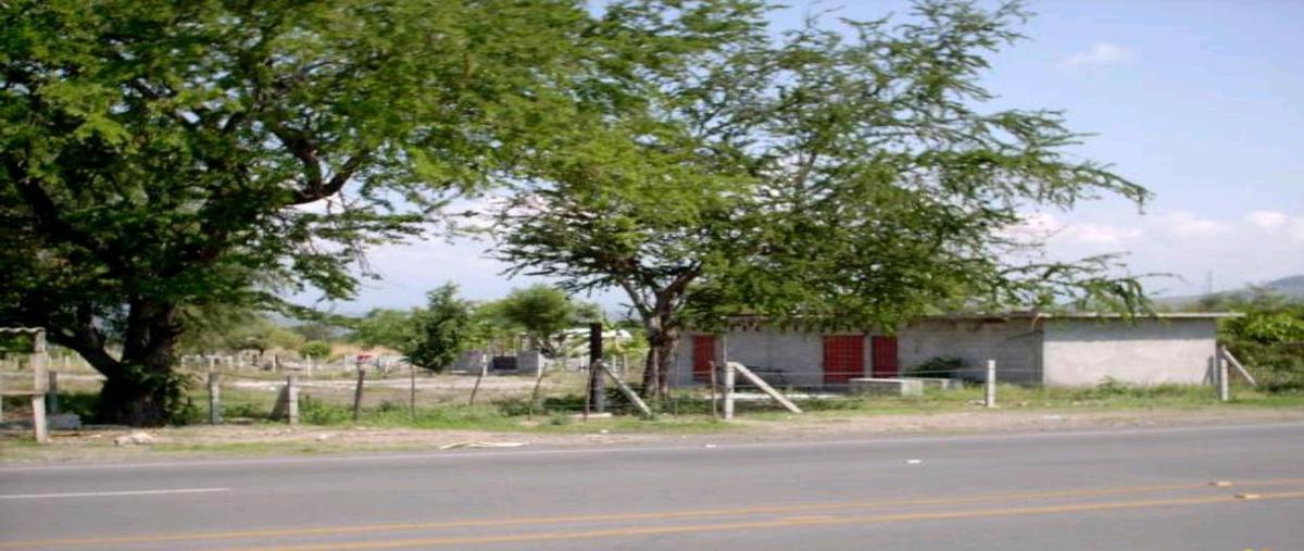 Foto de terreno habitacional en venta en  , chiconcuac, xochitepec, morelos, 0 No. 03