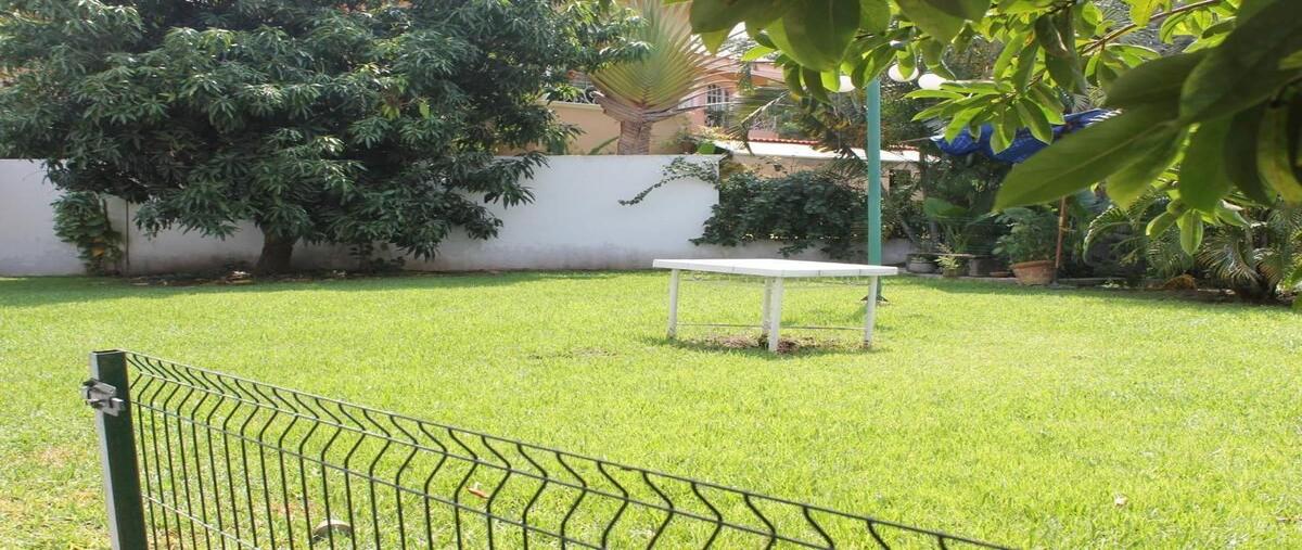 Foto de casa en venta en circuito interno , parque royal, colima, colima, 28955413 No. 02