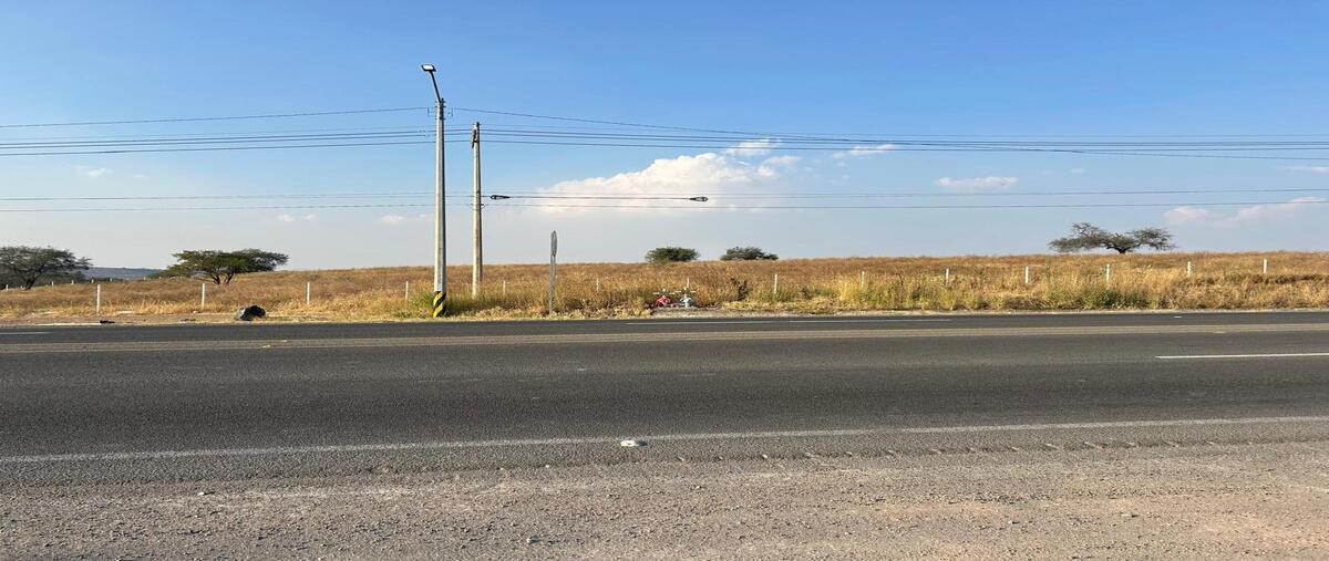 Foto de terreno industrial en circuito metropolitano sur , balcones de la calera, tlajomulco de zúñiga, jalisco, 0 foto 03 Foto de terreno industrial en venta en circuito metropolitano sur , balcones de la calera, tlajomulco de zúñiga, jalisco, 0 No. 03