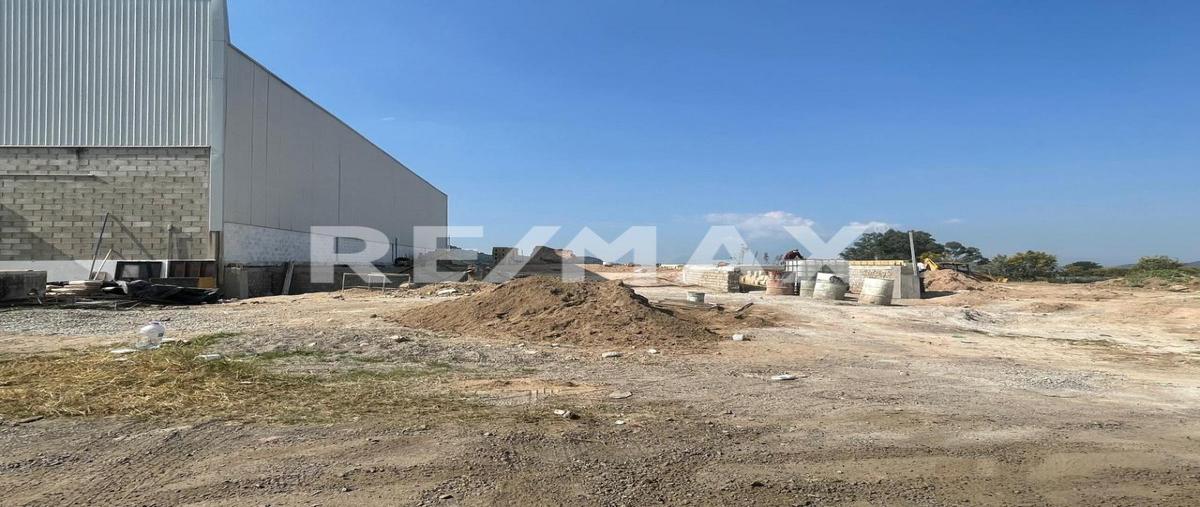 Foto de bodega en venta en circuito metropolitano sur kilometro 15.3 , las navajas, tala, jalisco, 0 No. 01