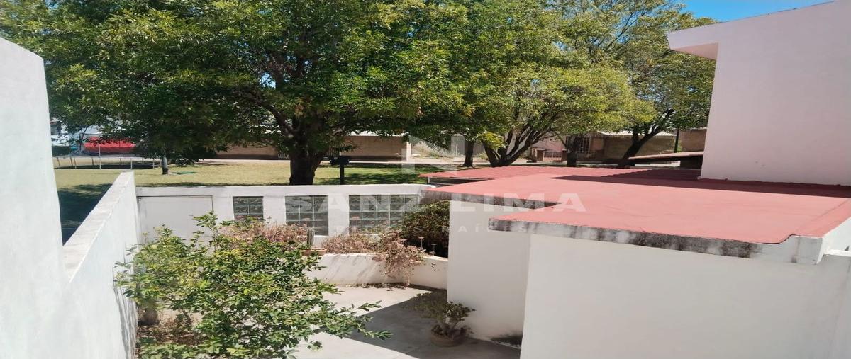 Foto de casa en venta en circuito motolinia sur , villas del benavente ii, celaya, guanajuato, 0 No. 02