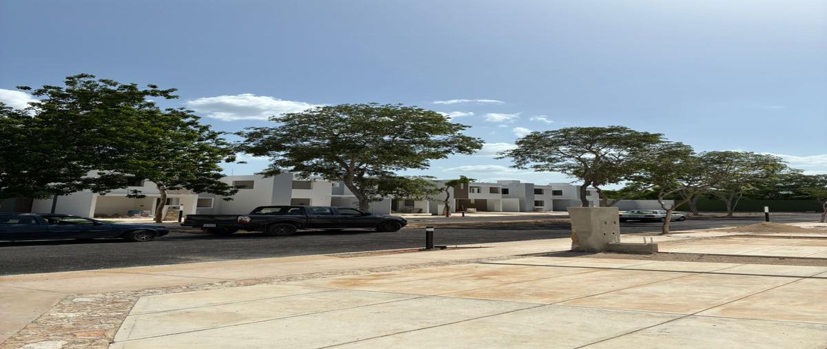 Foto de casa en venta en  , ciudad caucel, mérida, yucatán, 0 No. 02