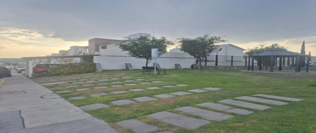 Foto de casa en , ciudad del sol, querétaro, querétaro, 0 foto 02 Foto de casa en venta en , ciudad del sol, querétaro, querétaro, 0 No. 02