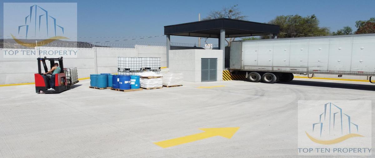 Foto de bodega en renta en  , ciudad del sol sección valle de santiago, querétaro, querétaro, 29968680 No. 03