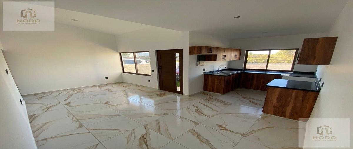 Foto de casa en venta en  , ciudad maderas, el marqués, querétaro, 0 No. 03