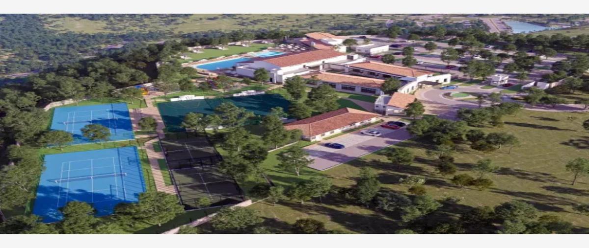 Foto de terreno habitacional en venta en  , ciudad maderas, lagos de moreno, jalisco, 28012434 No. 02
