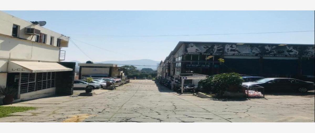 Foto de bodega en renta en  , civac, jiutepec, morelos, 0 No. 02