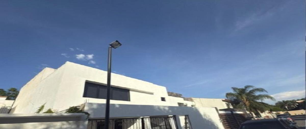 Foto de casa en venta en  , claustros del parque, querétaro, querétaro, 0 No. 01