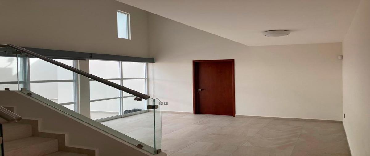 Foto de casa en venta en  , club de golf la loma, san luis potosí, san luis potosí, 0 No. 03