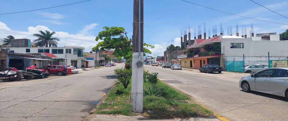 Foto de oficina en renta en  , coatzacoalcos centro, coatzacoalcos, veracruz de ignacio de la llave, 25489386 No. 04
