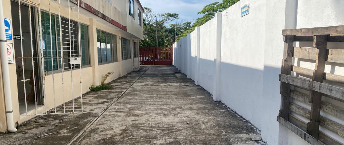 Foto de local en renta en  , coatzacoalcos centro, coatzacoalcos, veracruz de ignacio de la llave, 30266456 No. 03