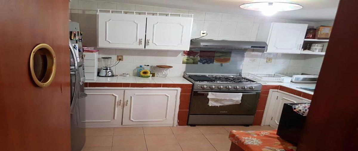 Foto de casa en venta en  , coaxustenco, metepec, méxico, 8318349 No. 03