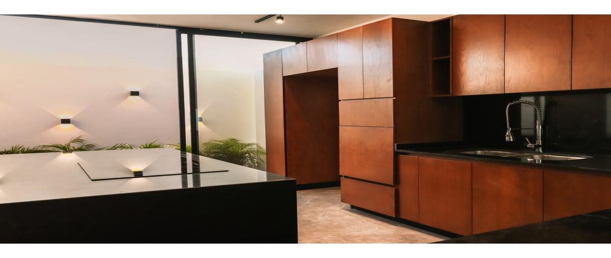 Foto de casa en venta en  , cocoyoles, mérida, yucatán, 0 No. 02