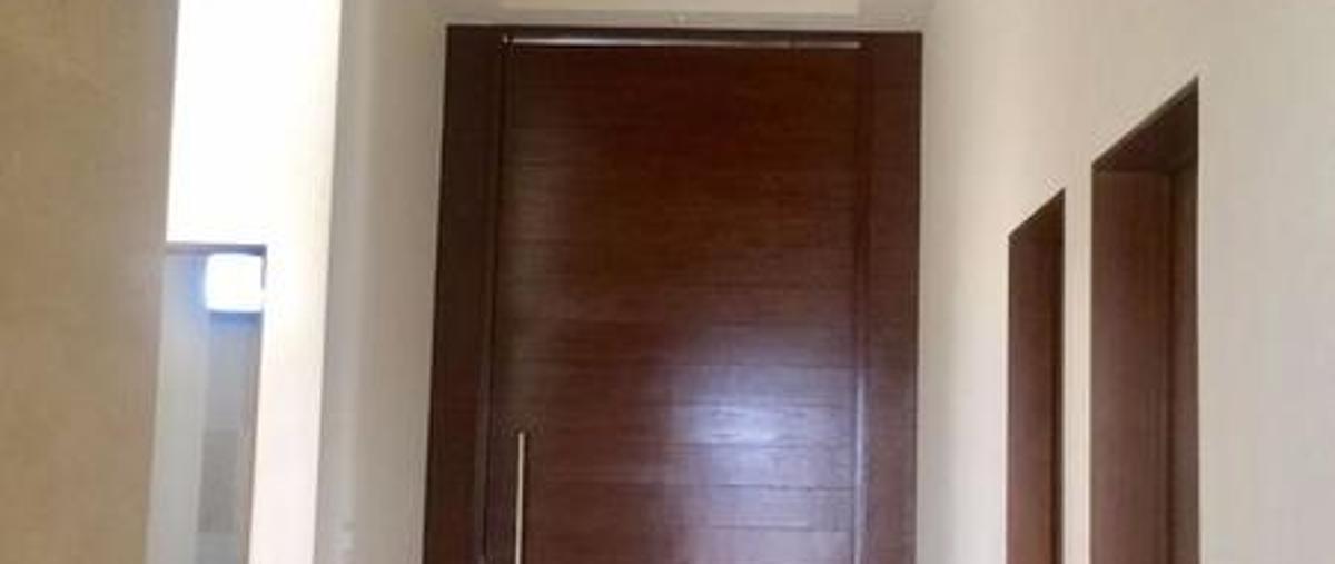 Foto de casa en venta en  , colonial san agustin, san pedro garza garcía, nuevo león, 0 No. 03