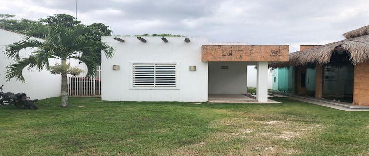 Foto de casa en venta en  , comalcalco centro, comalcalco, tabasco, 6824953 No. 02