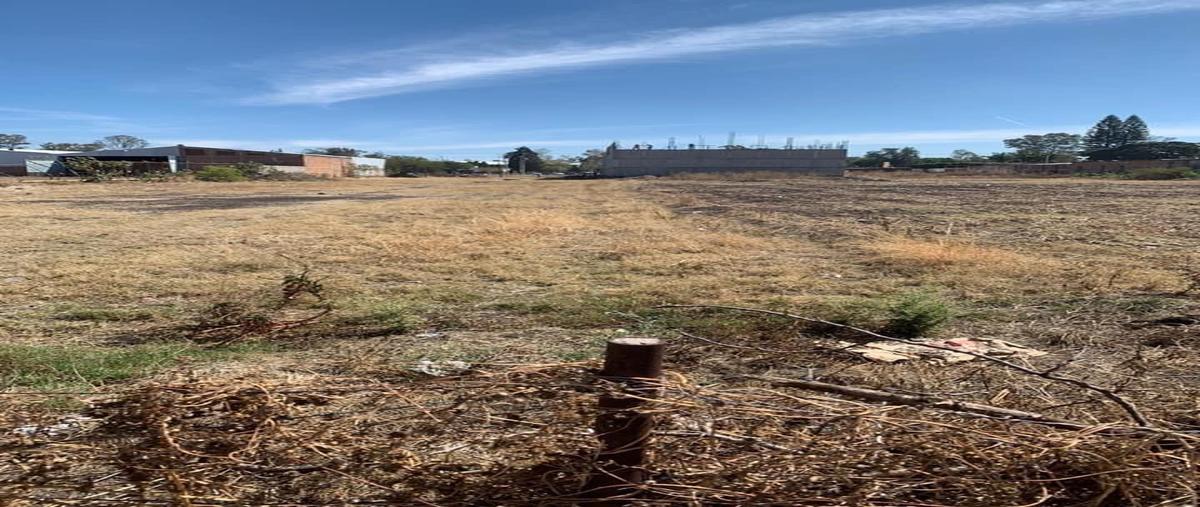 Foto de terreno habitacional en venta en comonfort , 18 de marzo, salamanca, guanajuato, 20843316 No. 03