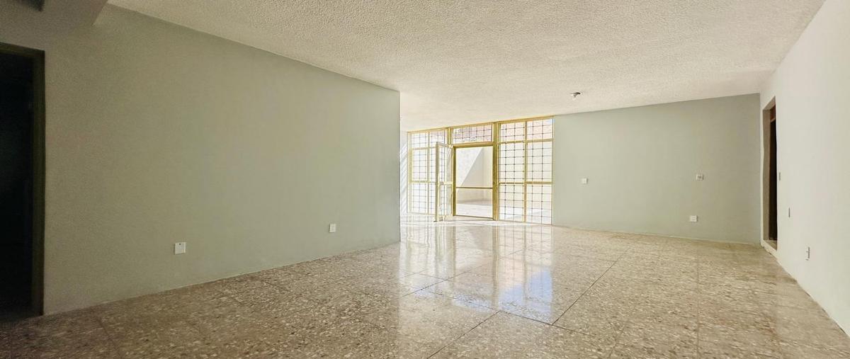 Foto de casa en venta en comonfort , torreón centro, torreón, coahuila de zaragoza, 30713220 No. 03