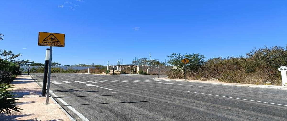 Foto de terreno habitacional en venta en  , conkal, conkal, yucatán, 30882515 No. 04