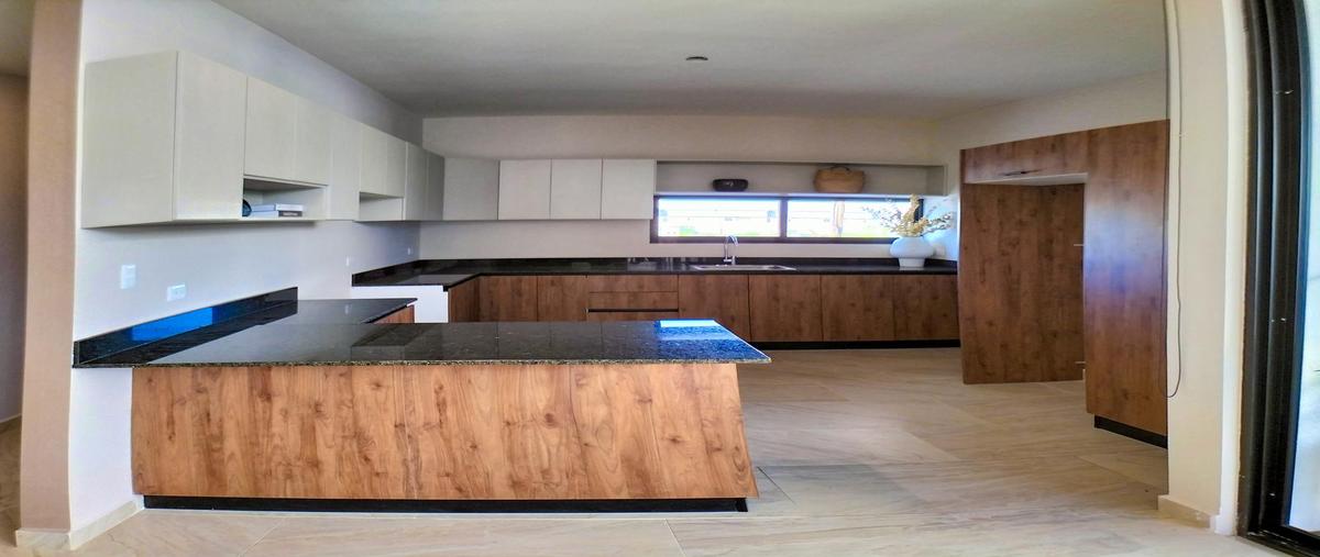 Foto de casa en venta en  , conkal, conkal, yucatán, 31426959 No. 03