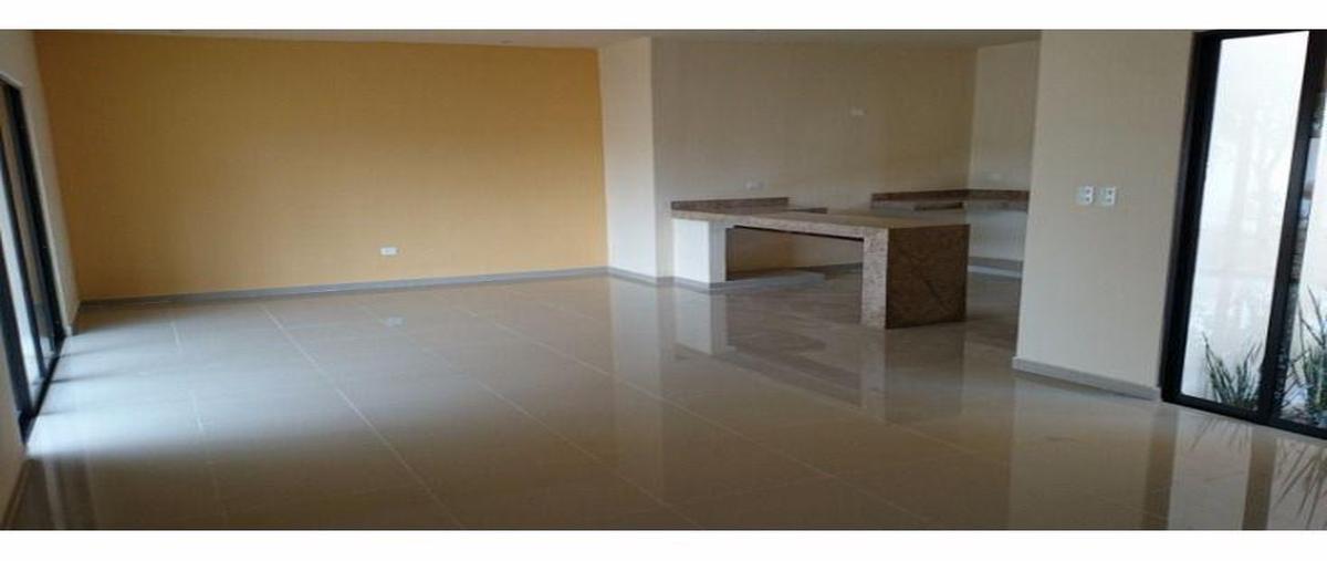 Foto de casa en venta en  , conkal, conkal, yucatán, 8031103 No. 02