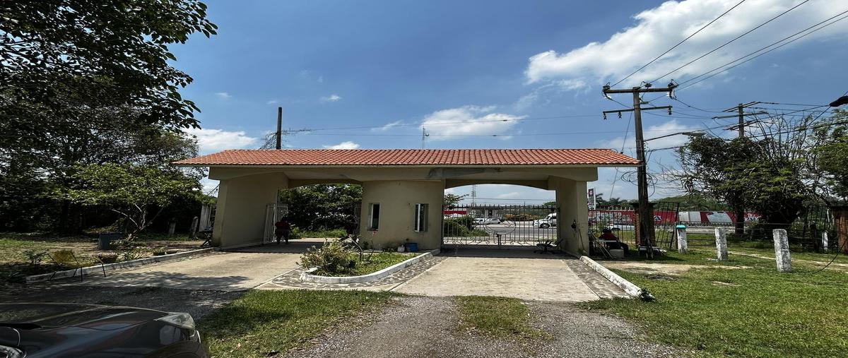 Foto de terreno habitacional en venta en  , coronel traconis 3a (guerrero), centro, tabasco, 0 No. 04