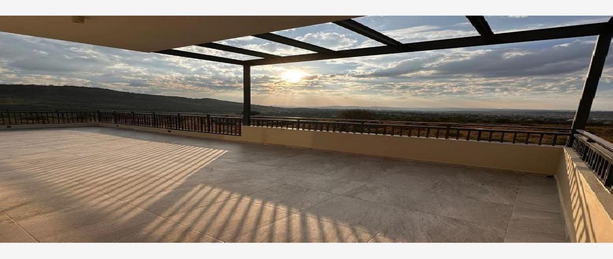 Foto de casa en venta en coto barletta 0, zapotlanejo centro, zapotlanejo, jalisco, 0 No. 02